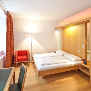 Zimmer im Gästehaus © Haus St. Benedikt