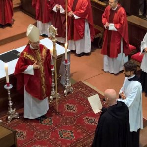 Vorlesen der Urkunde zur Professübertragung auf St. Peter © Erzabtei