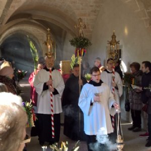 Palmsonntag: Einzug in den Kreuzgang © Erzabtei