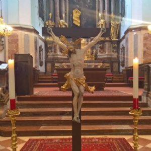 Karfreitag: Kreuzverehrung © Erzabtei