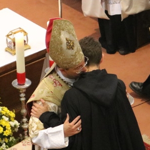 Friedensgruß mit dem Erzabt © Erzabtei