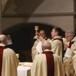 Bei der Eucharistiefeier © Erzabtei