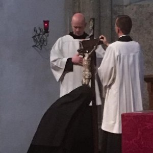 Kreuzverehrung © Erzabtei