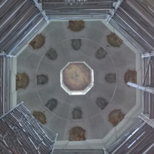 27.05.2019 - Blick zur Kuppel mit Gerüst © Erzabtei