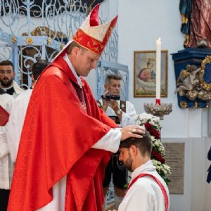 Handauflegung © Erzabtei