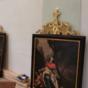 05.09.2019 - Die Gegenstände finden glänzend wieder ihren Weg zurück in die Kirche © Erzabtei