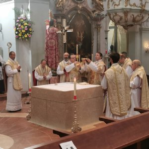 Gemeinsame Eucharistiefeier am Osterhochamt © Erzabtei