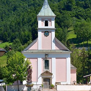 Außenansicht Pfarrkirche zum hl. Rupert in Lend