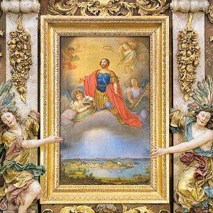 Der Altar zu Ehren des hl. Märtyrers Coelestin