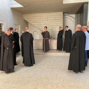 Besuch im Franziskanerkloster 2 © Erzabtei