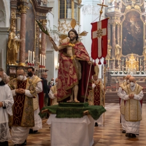 Christi Himmelfahrt 2022 - Auszug mit dem Auferstandenen