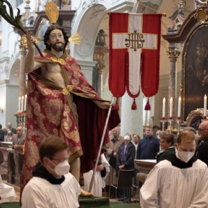 Auszug mit dem Auferstandenen - Christi Himmelfahrt 2022 © P. Alkuin