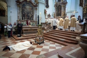 Benediktion von Erzabt Jakob - 2 © Erzdiözese Salzburg (eds)/Hiva Naghshi